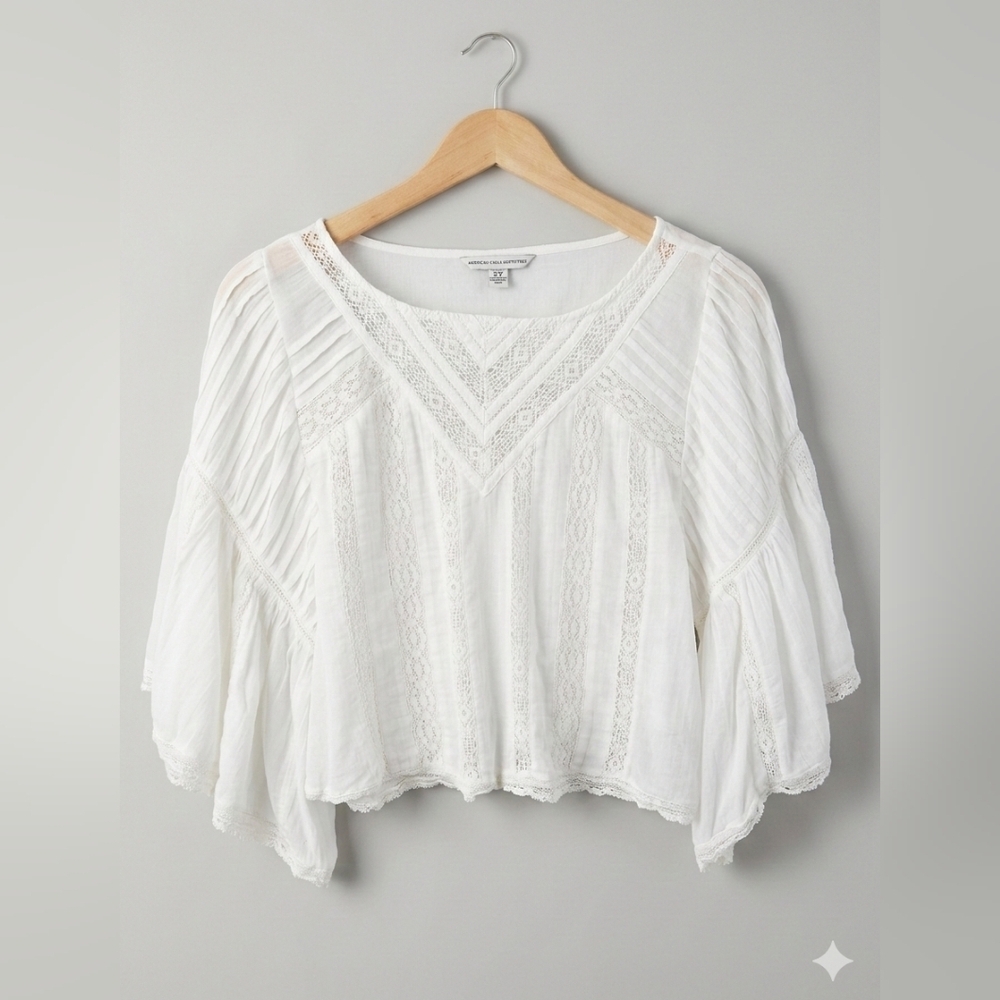 AE Boho White Lace Eyelet Crop Blouse - Bell Sleeve - XS